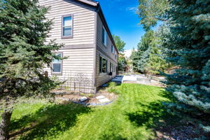  Photo 68