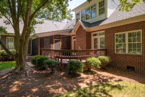 7305 Toby Ct-35