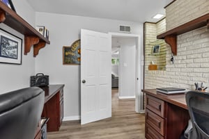 Robin Rest Dr-S2305-032.jpg