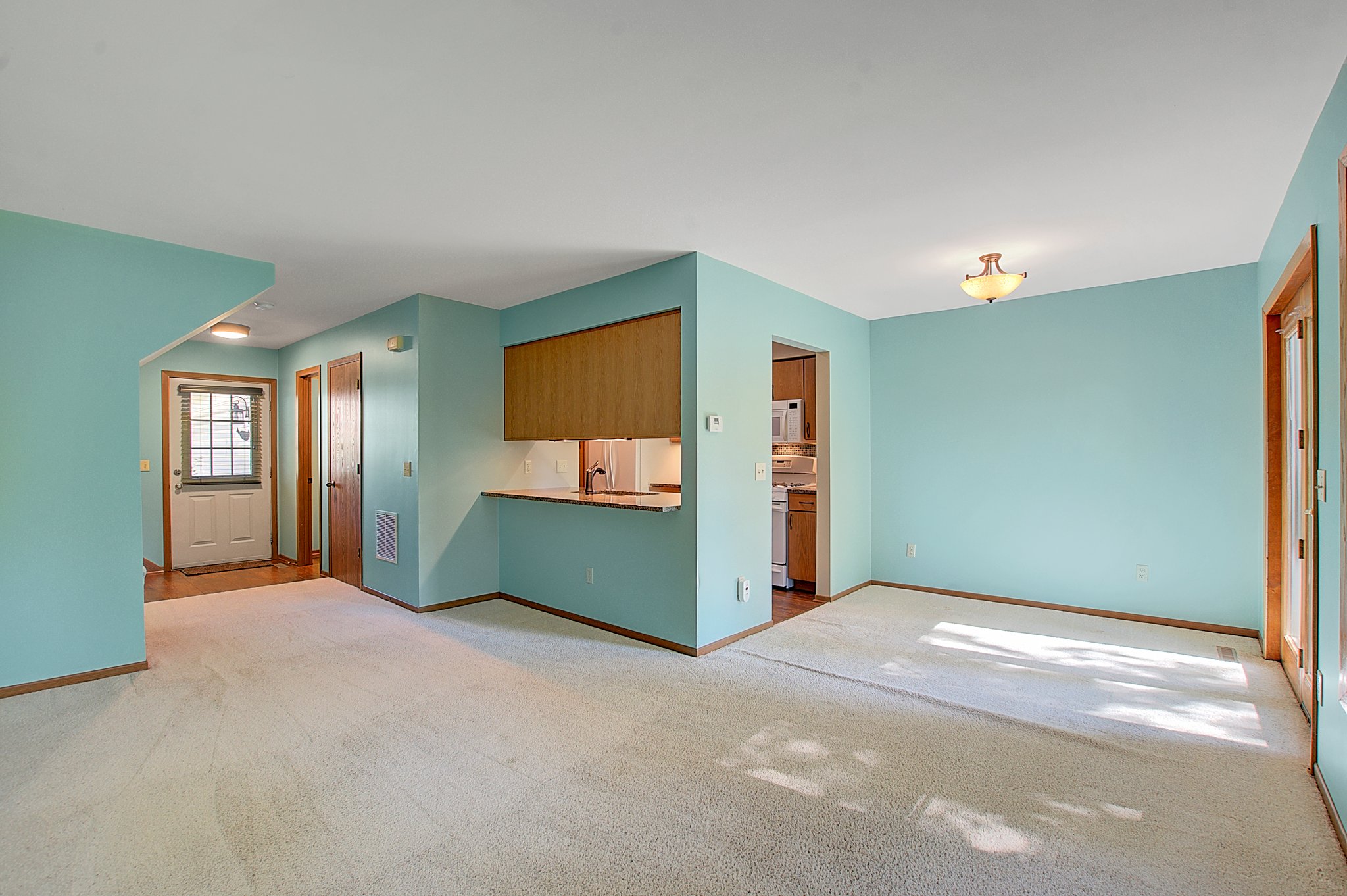 7307 Amber Ln, Eden Prairie, MN 55421, US Photo 9