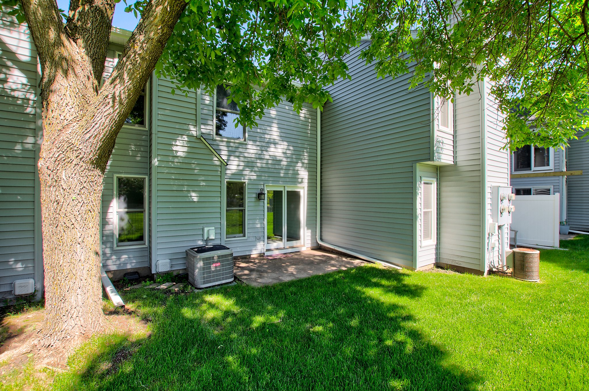 7307 Amber Ln, Eden Prairie, MN 55421, US Photo 4