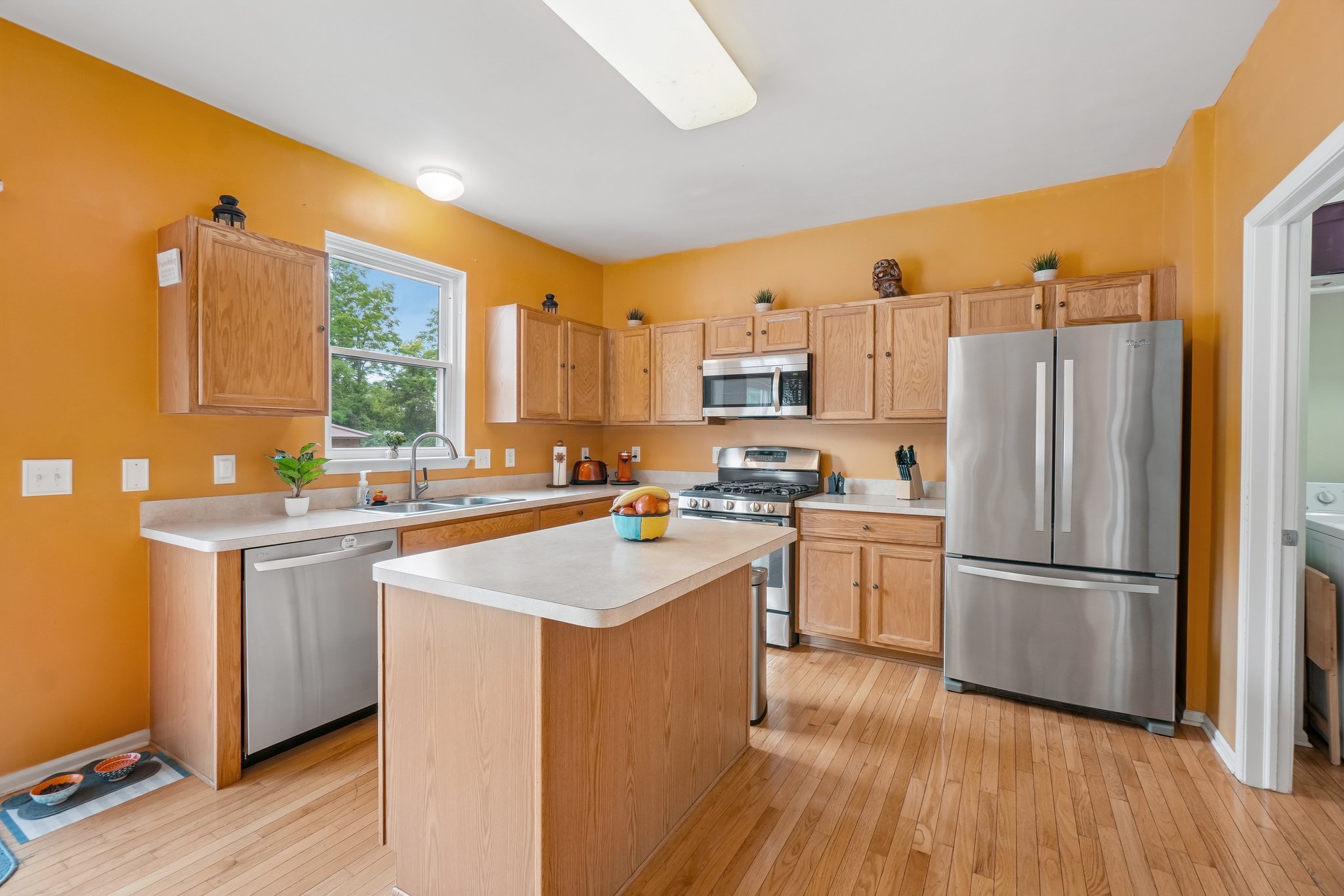 Warwick Dr-S2506-008.jpg