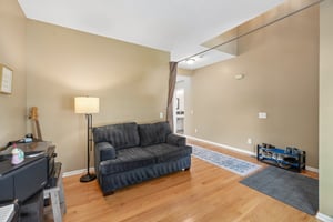 Warwick Dr-S2506-013.jpg