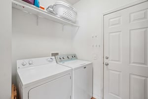 Warwick Dr-S2506-015.jpg