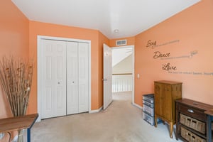 Warwick Dr-S2506-018.jpg