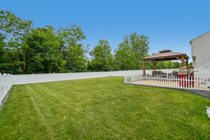 Warwick Dr-S2506-034.jpg