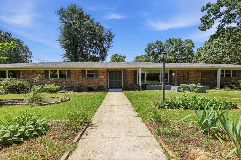 Residential real estate media in Little Rock, Arkansas by Avery & Bryant