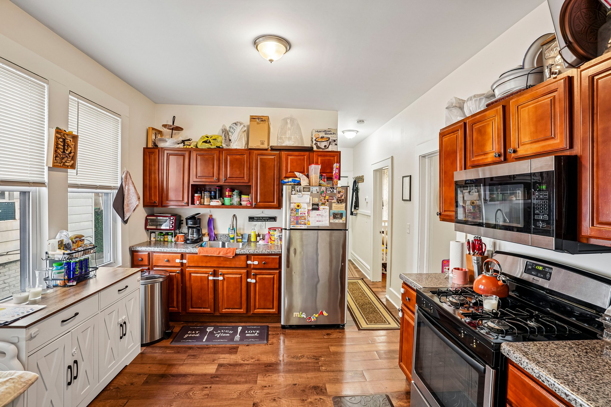 18th Ave 2-S1010-016.jpg