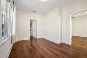 18th Ave 2-S1010-022.jpg