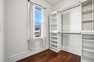18th Ave 2-S1010-023.jpg