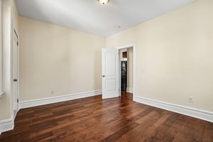 18th Ave 2-S1010-026.jpg