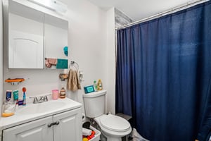 18th Ave 2-S1010-031.jpg