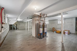 18th Ave 2-S1110-003.jpg