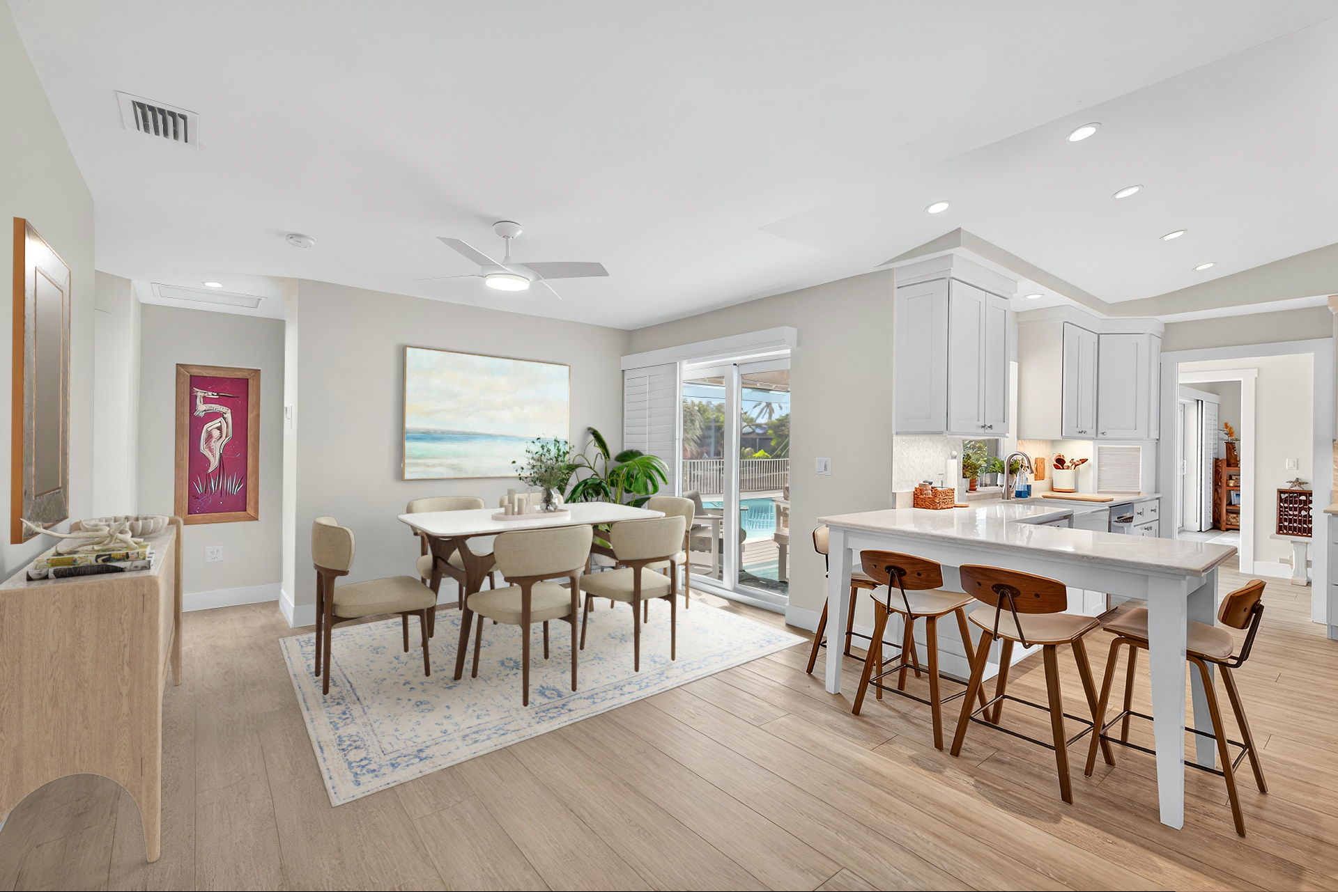 Family Room 2 of 2 - VS - r