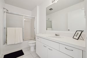 Hernandez Dr-027.jpg