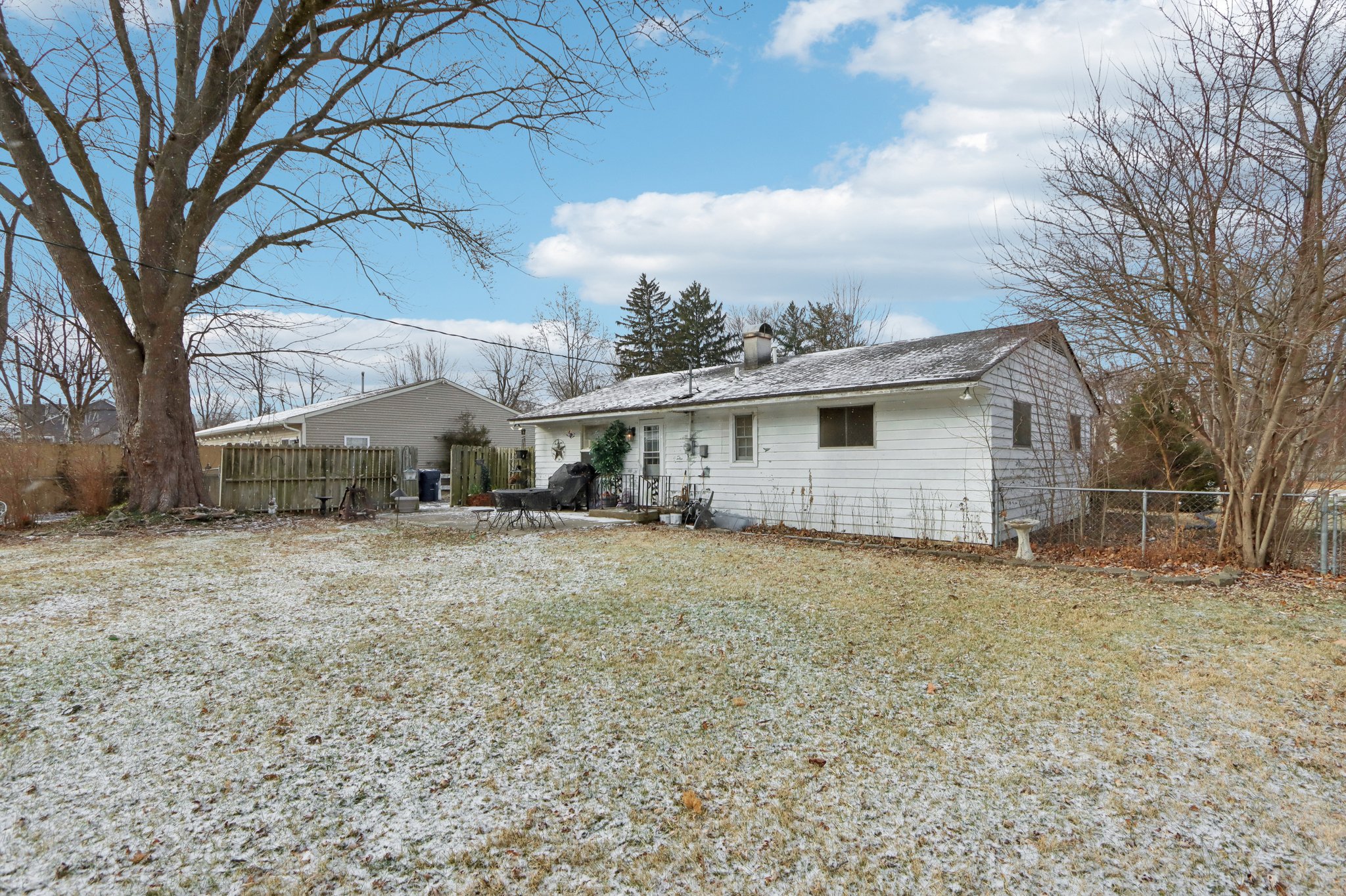 Oswego Rd-S1601-021.jpg