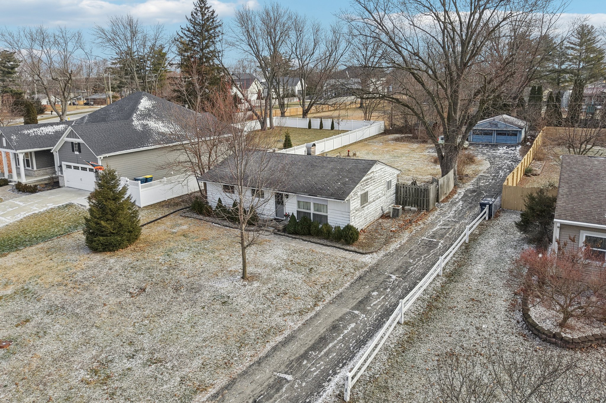 Oswego Rd-S1601-027.jpg