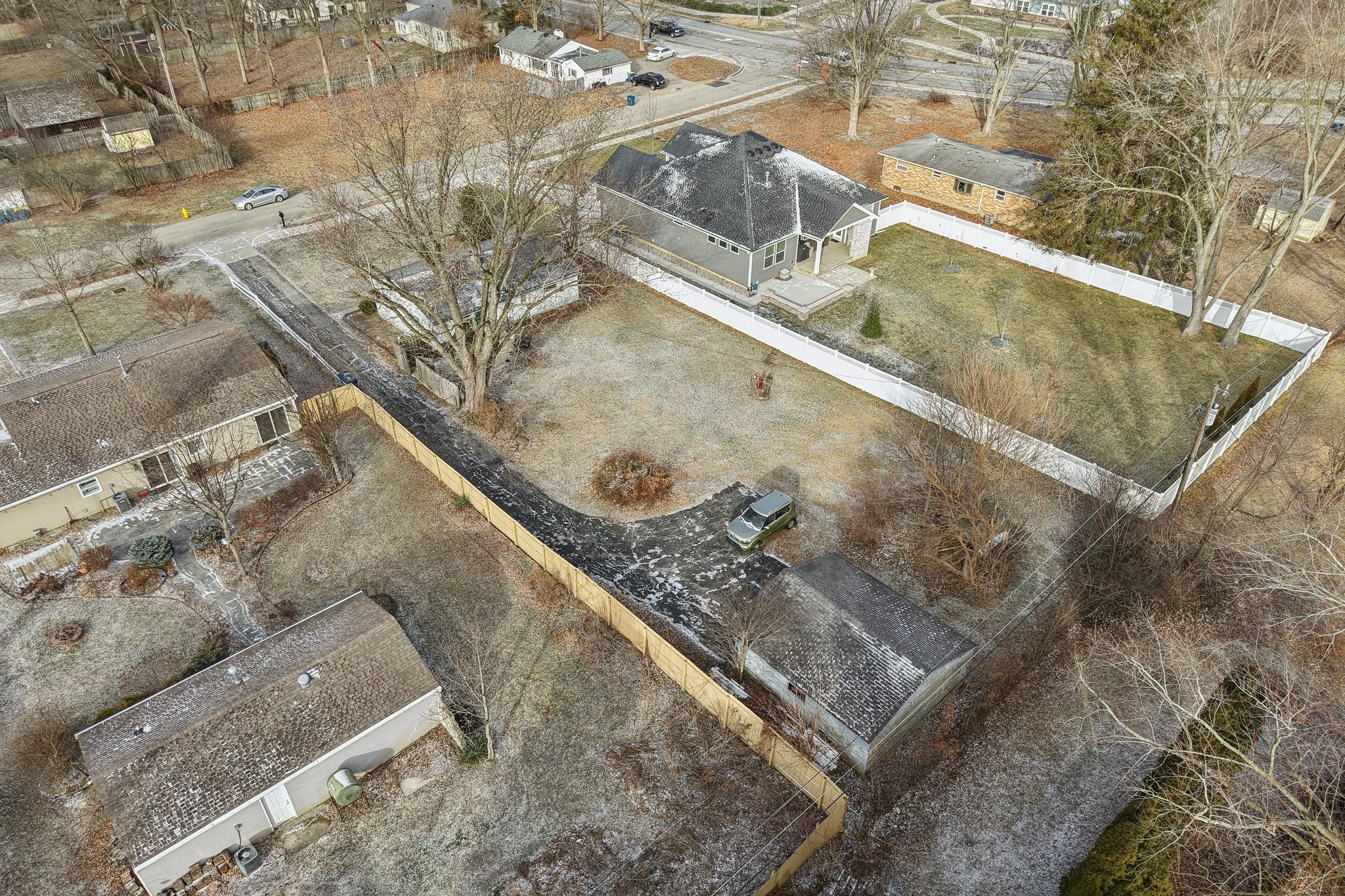 Oswego Rd-S1601-038.jpg