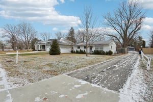 Oswego Rd-S1601-004.jpg