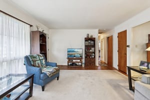 Oswego Rd-S1601-008.jpg