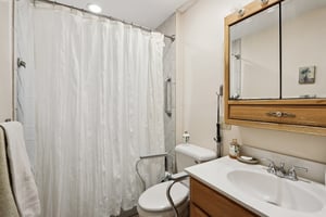 Oswego Rd-S1601-016.jpg