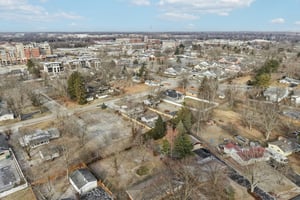 Oswego Rd-S1601-035.jpg