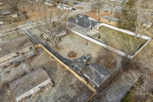 Oswego Rd-S1601-038.jpg