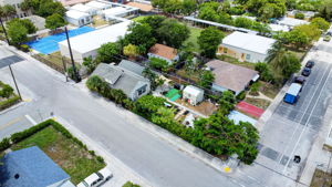 Photo 43