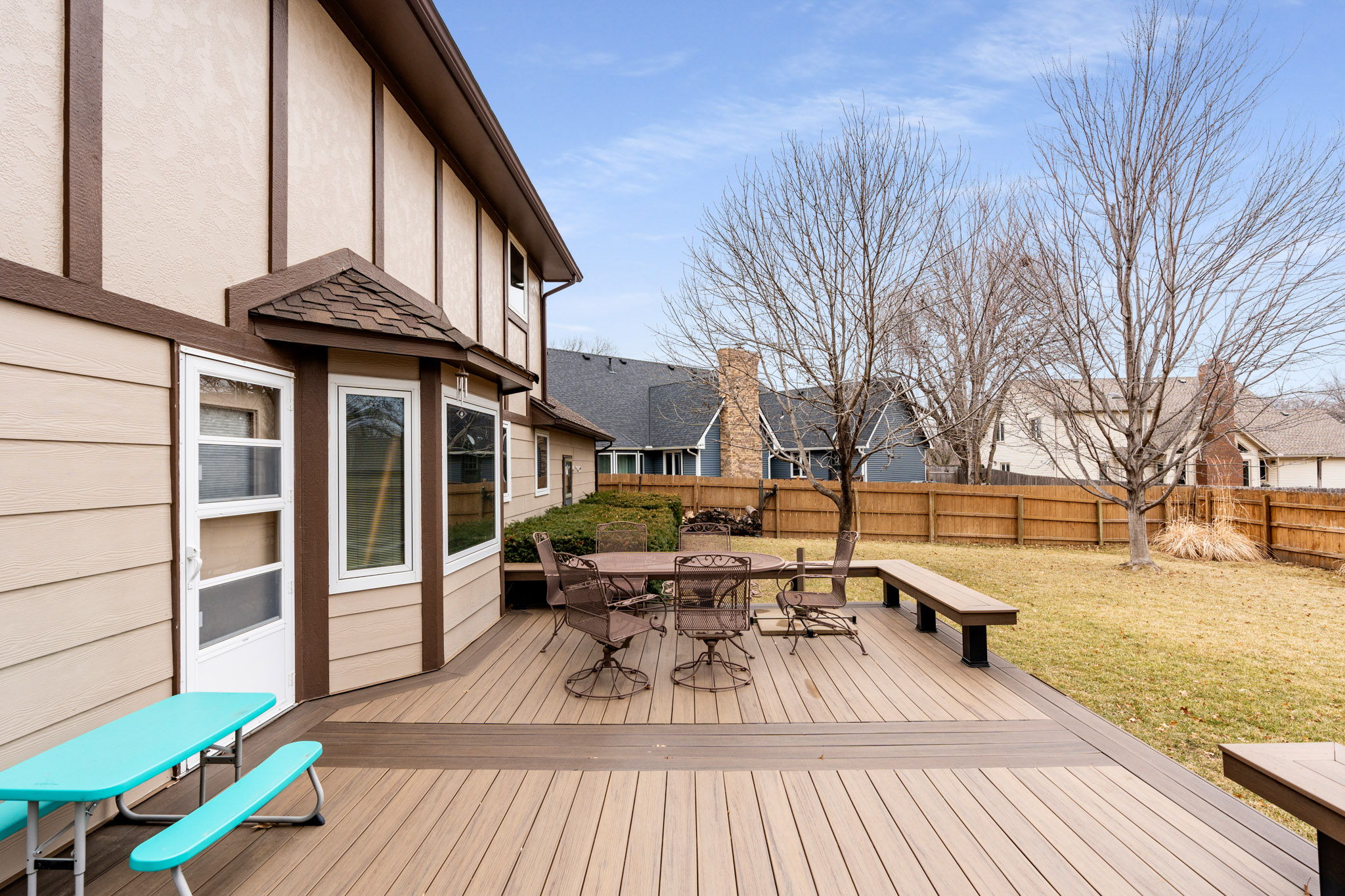 7310 E Oxford St, Wichita, KS 67226 Adler Grey Real Estate Media