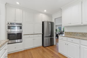 Kitchen - Built in Microwave and Oven