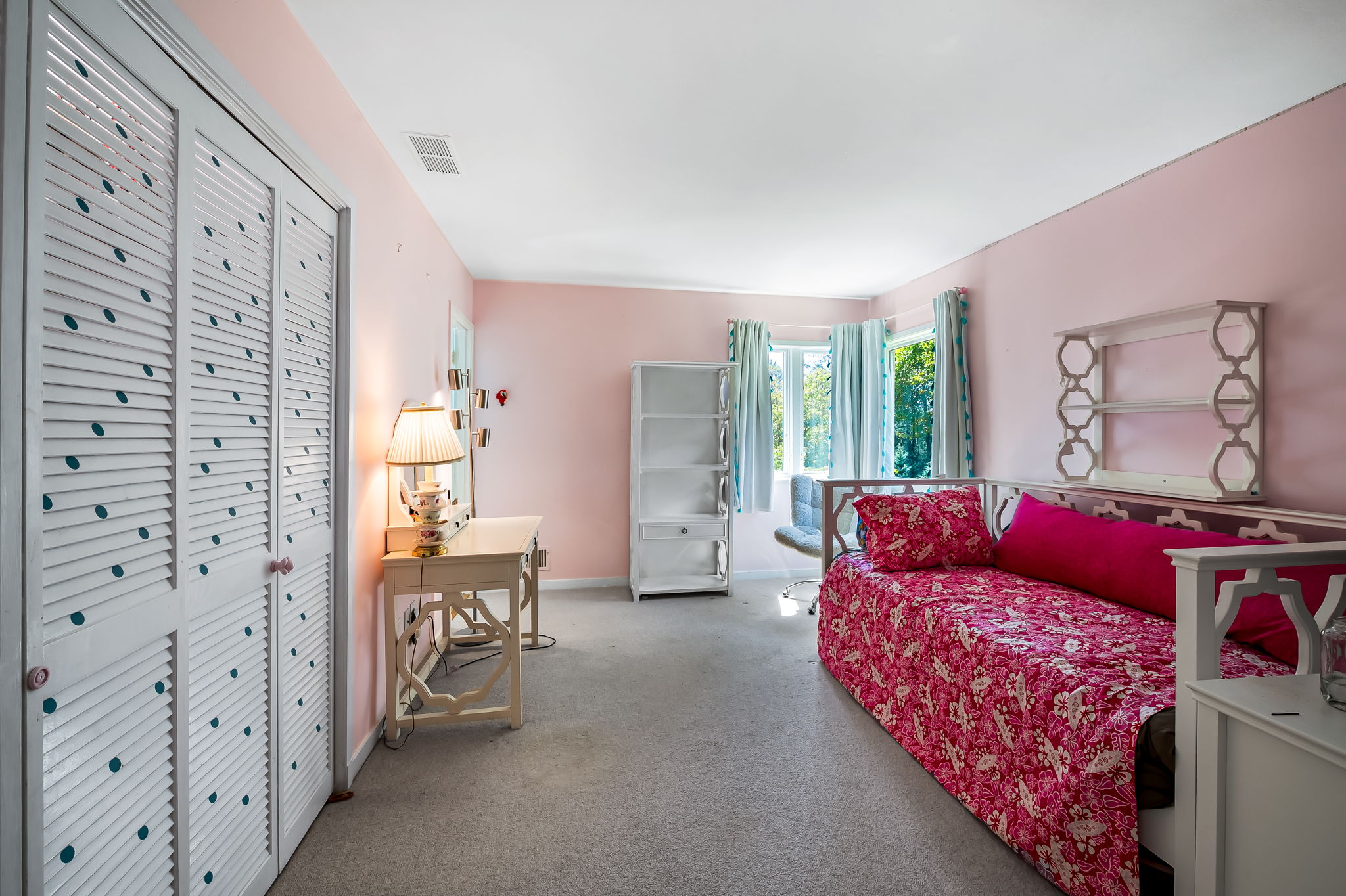 Bed 3 (Right)