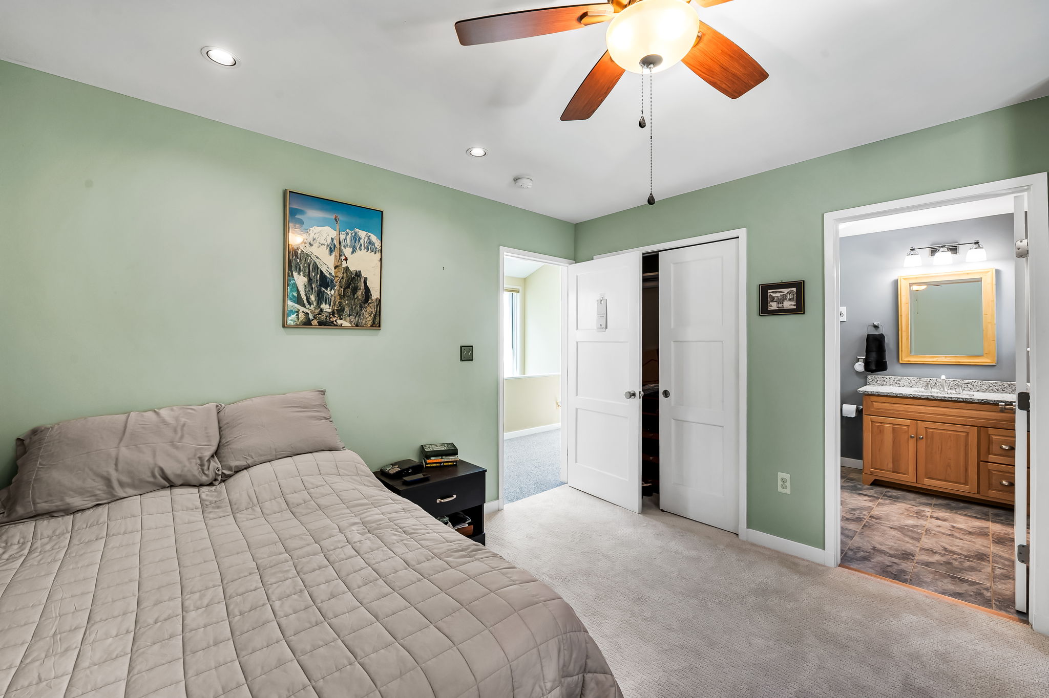 Bed 5 into Private Full Bath 4