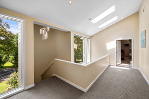 2nd Floor Landing