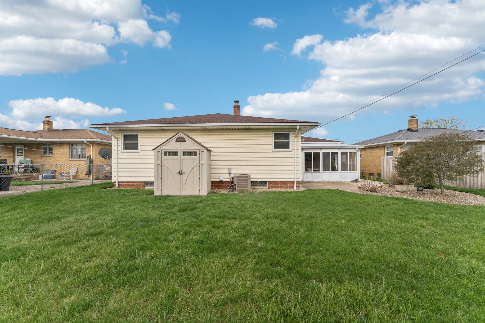 Beresford Ave-S0704-048.jpg