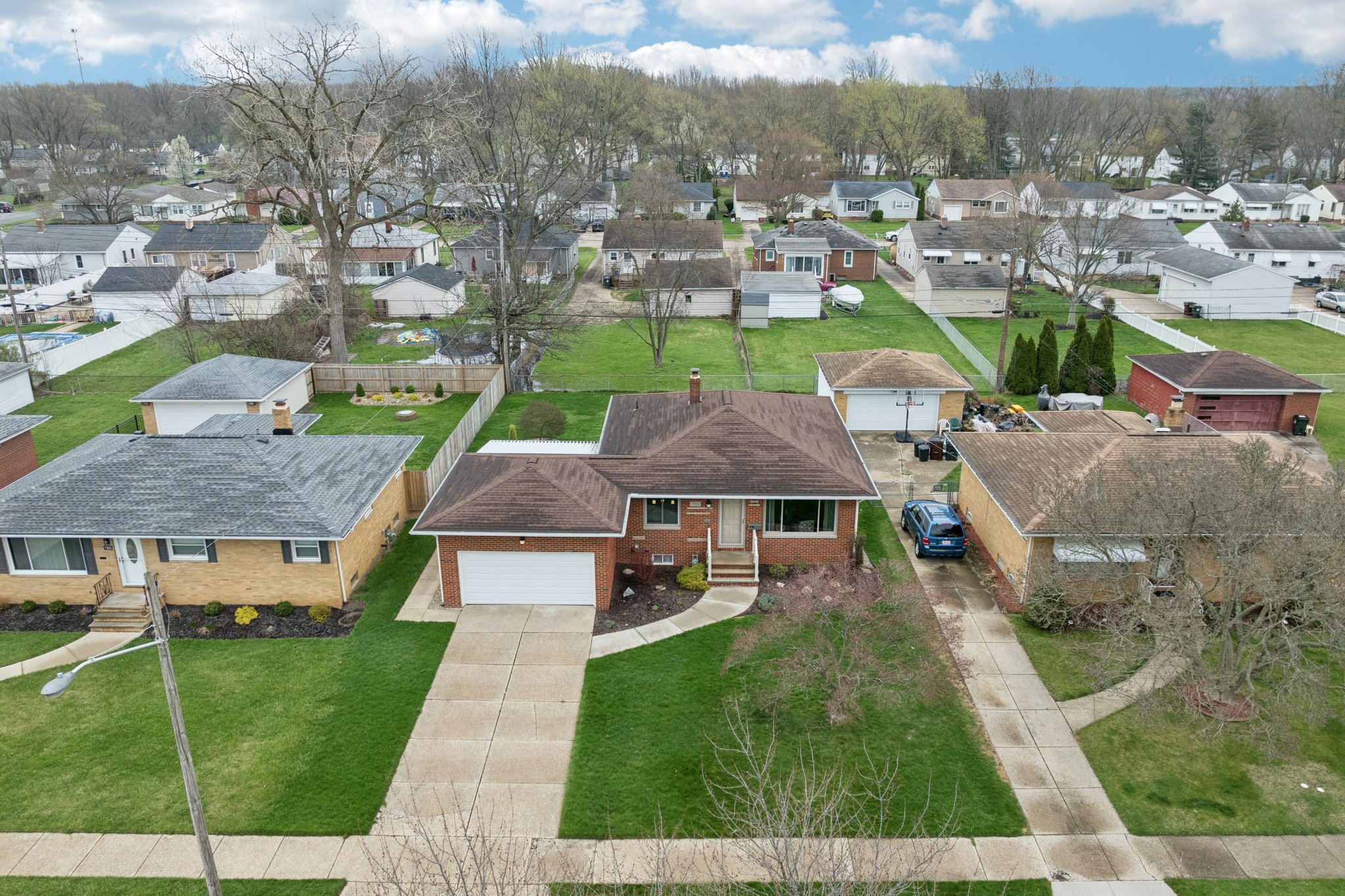 Beresford Ave-S0704-050.jpg