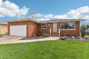 Beresford Ave-S0704-003.jpg