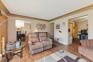 Beresford Ave-S0704-007.jpg