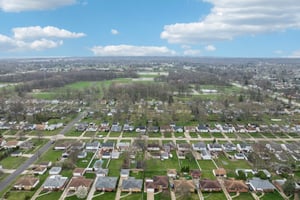 Beresford Ave-S0704-057.jpg