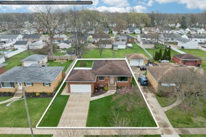 52-print-Beresford Ave-S0704-050-property_lines