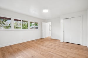 S 2980-S0605-027.jpg