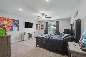  Photo 31