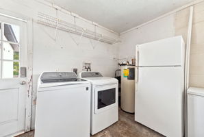  Photo 40
