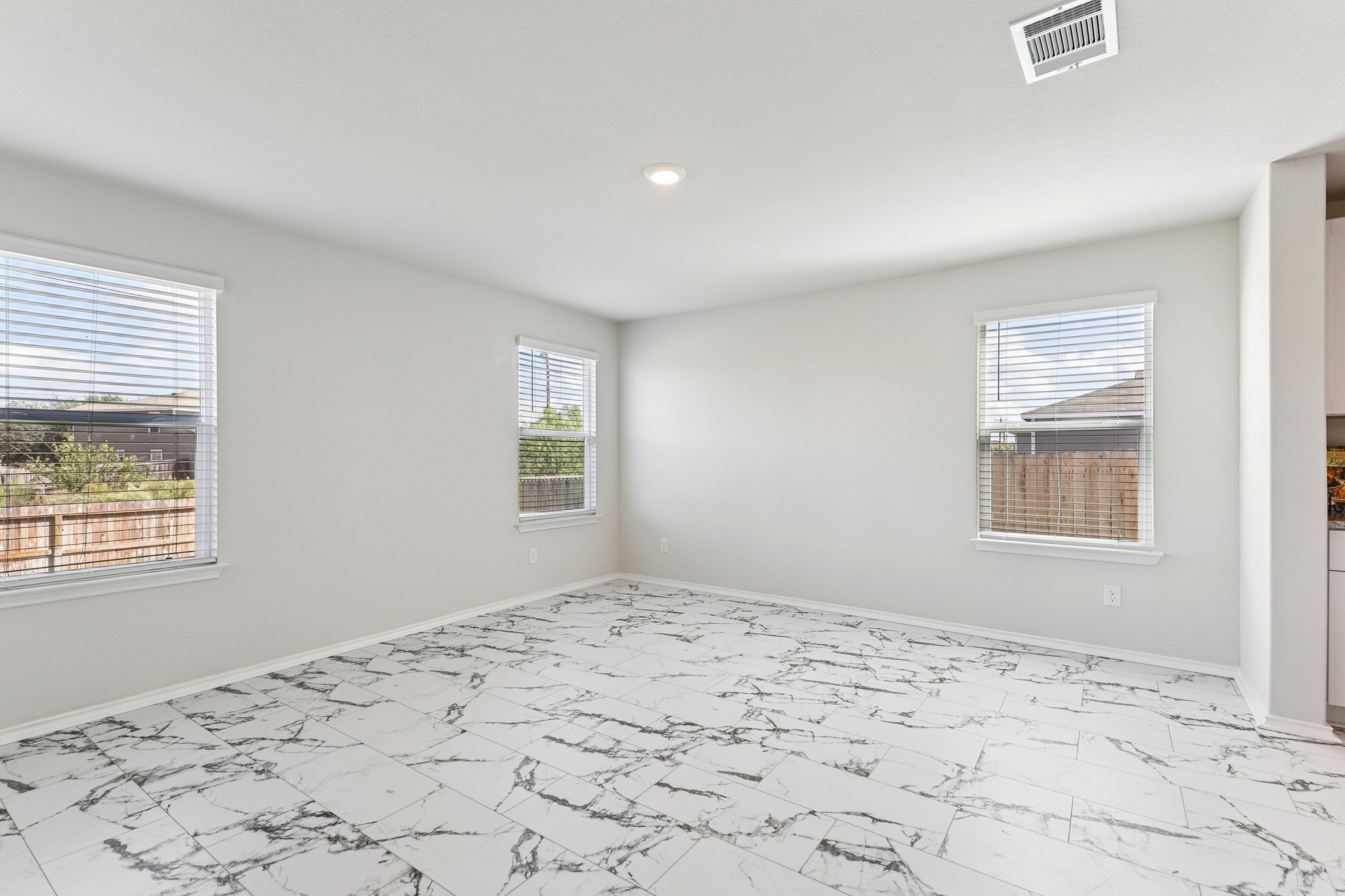 Capella Cir-S1810-012.jpg