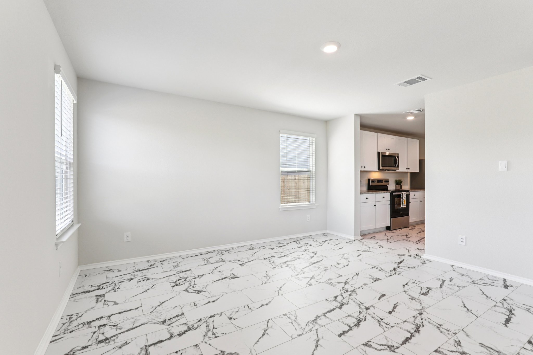Capella Cir-S1810-013.jpg