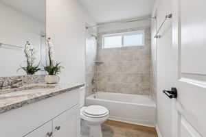 - 7315 Capella Cir-S1001-018.jpg