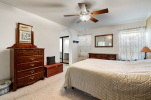 Primary Bedroom (2)