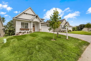  7316 Harkness Way, Cottage Grove, MN 55016, US Photo 1