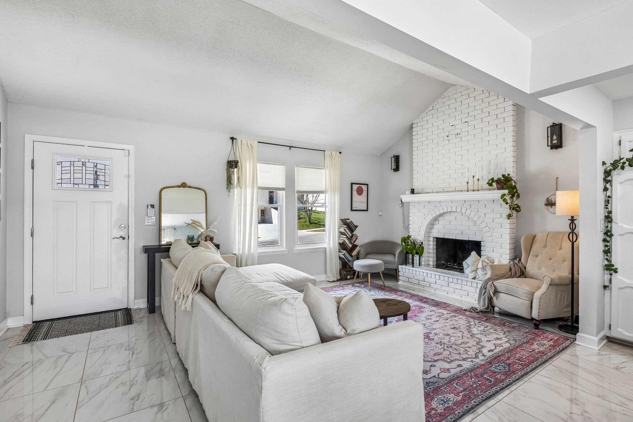 8513 - 7316 NW 78th St_009.jpg