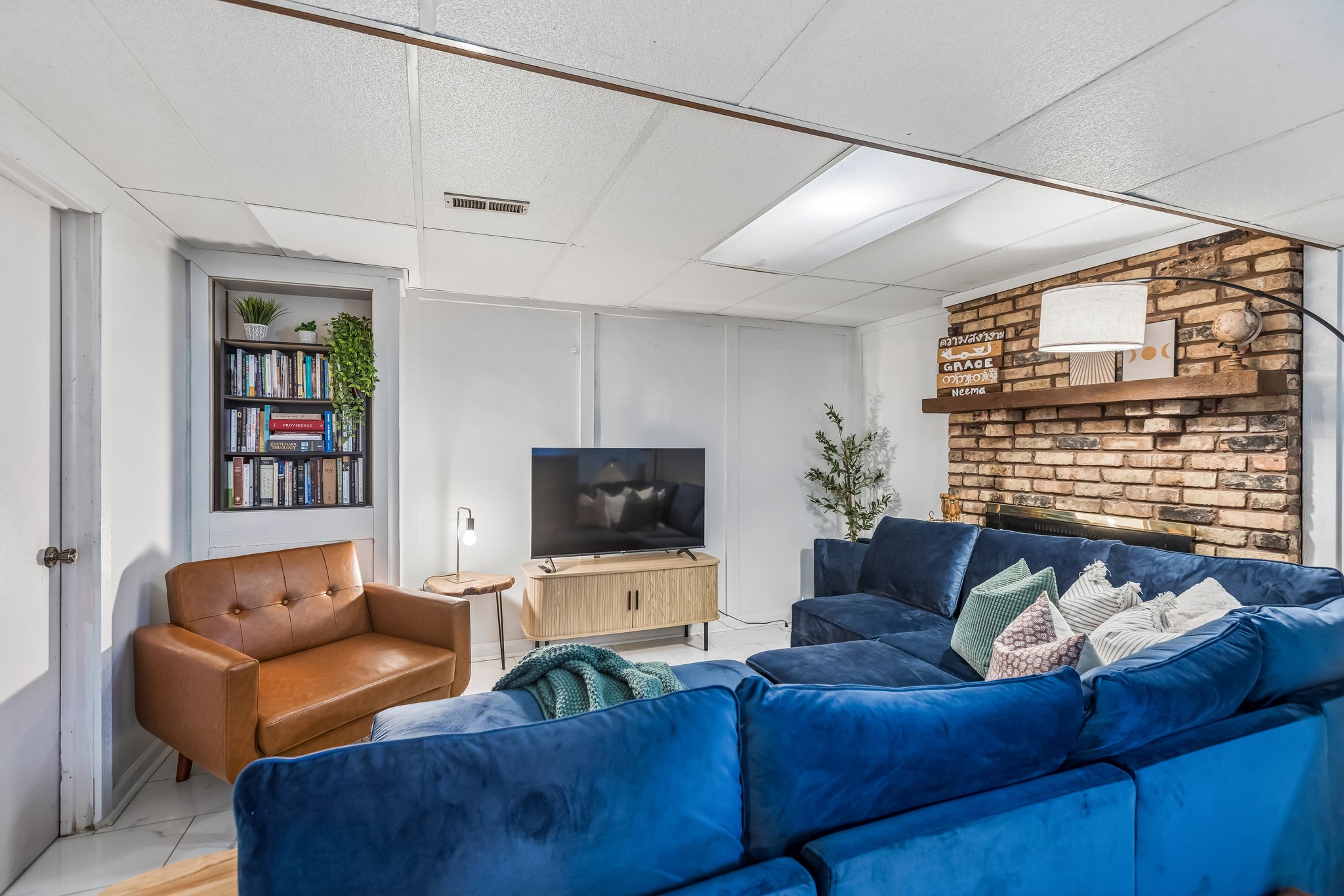 8513 - 7316 NW 78th St_028.jpg