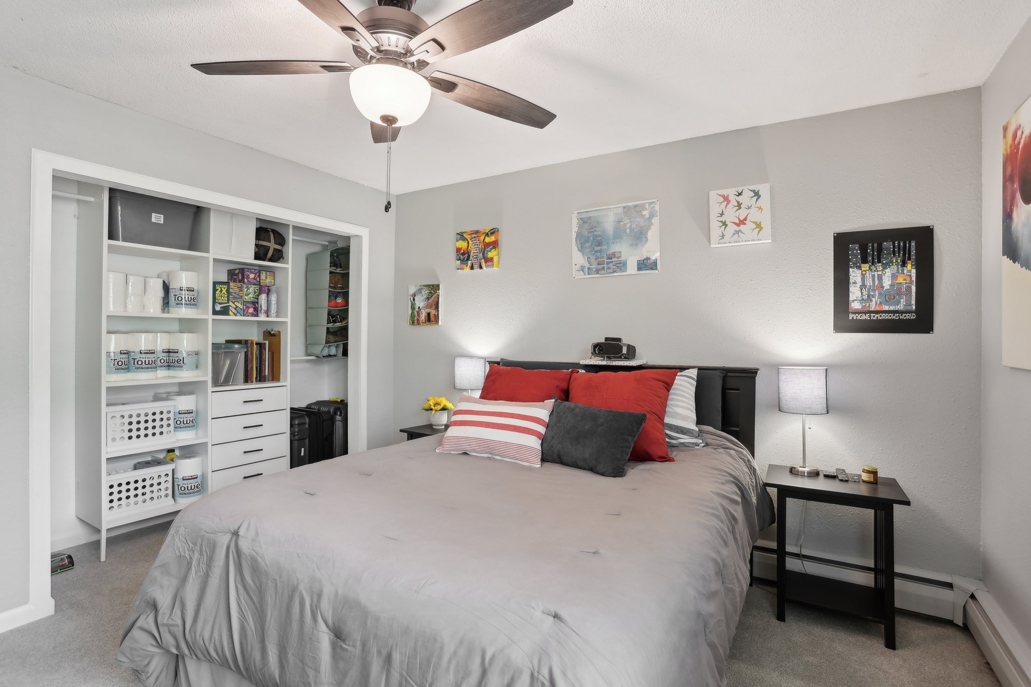 W 22nd St 304-3105-021.jpg